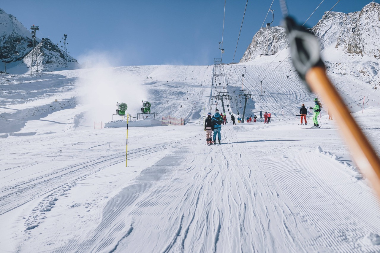 Viele Menschen zieht es in den Urlaub nach Österreich. Doch statt Aprés-Ski steht bei ihnen etwas anderes ganz oben auf der To-Do-Liste. (Archivbild)