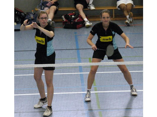 Die Siegerinnen im Damendoppel A, Claudia Niebisch und Thea Sandberg.