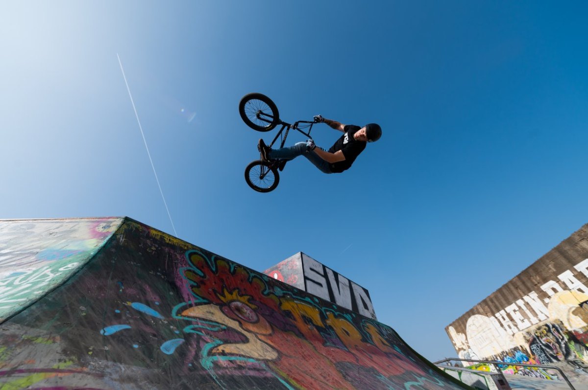 210715 Toptalent - Waghalsige Stunts mit dem Bike (c) Andrea Bowinkelmann.jpg