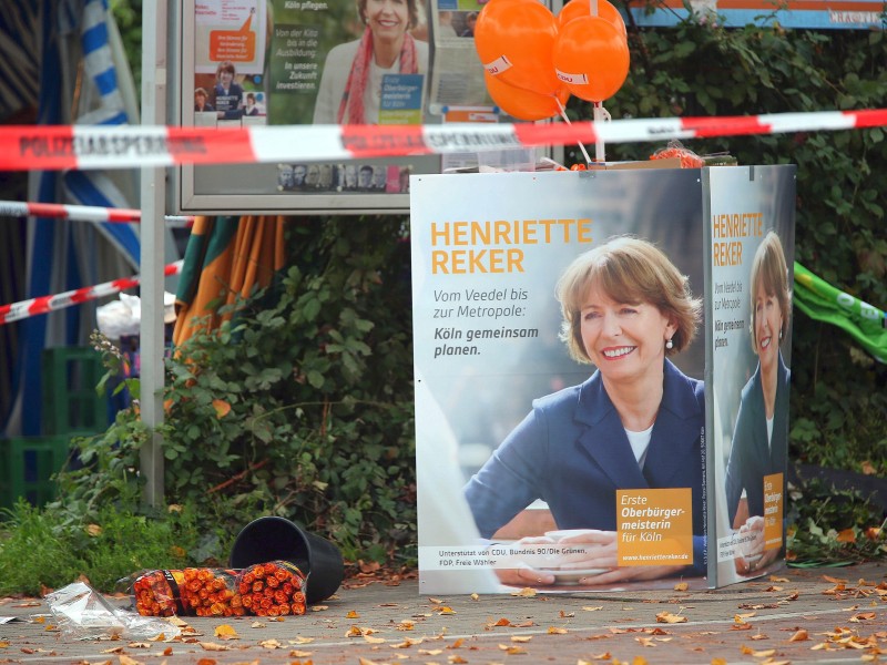 ... sollte am Samstagmorgen von 9 bis 9.30 Uhr an dem Infostand der CDU...