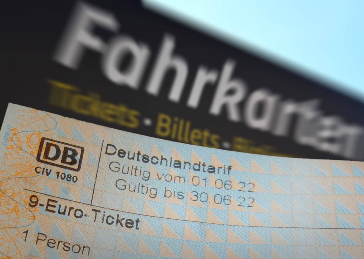 9-Euro-Ticket.jpg