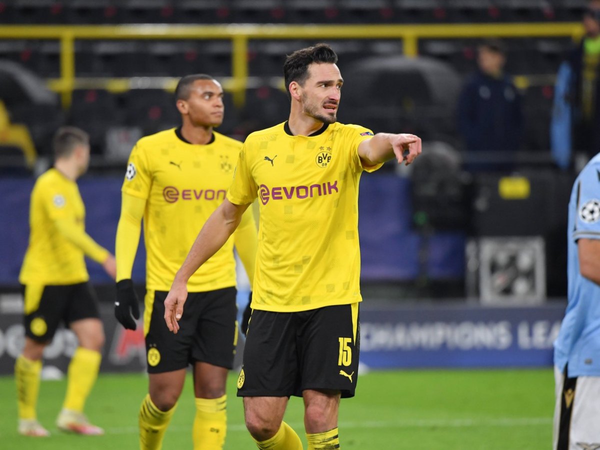 Akanji-Hummels.jpg