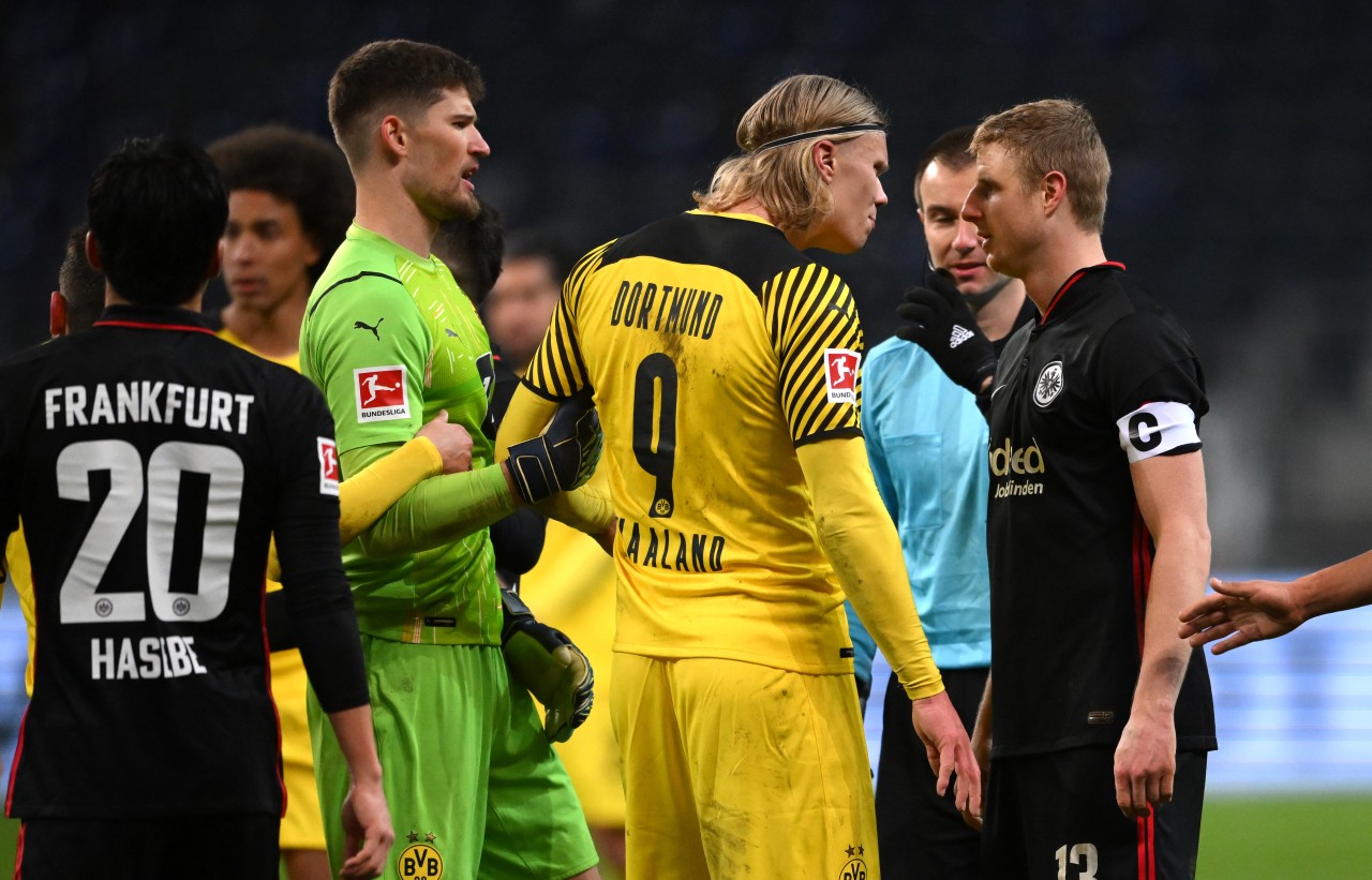 Erling Haaland und Martin Hinteregger gerieten aneinander.