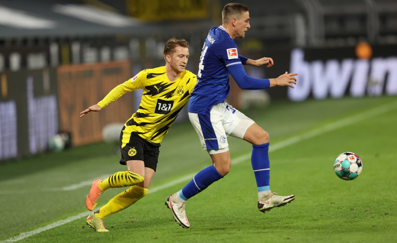 Borussia Dortmund gegen FC Schalke 04 im Derby.