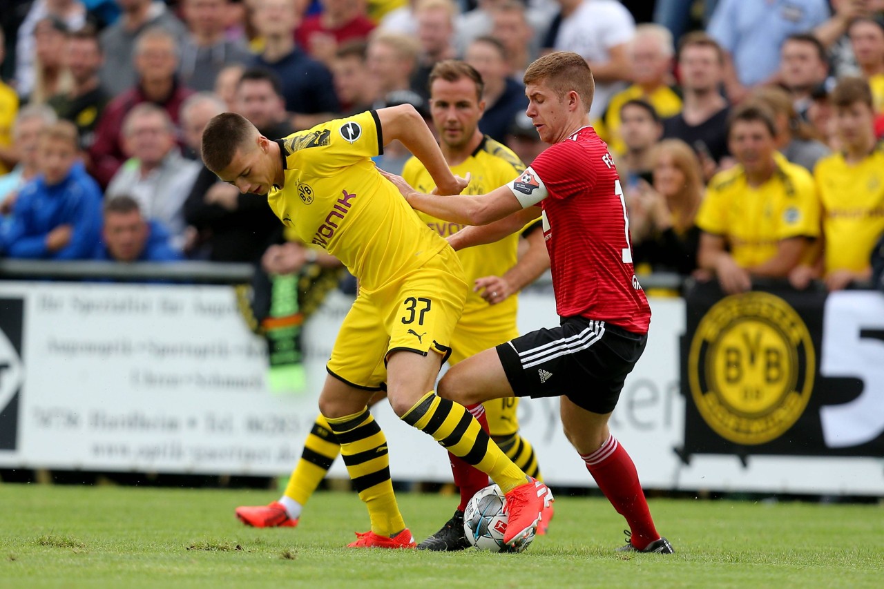 Borussia Dortmund und Nachwuchstalent Raschl leuteten das Torfestival erst spät ein.