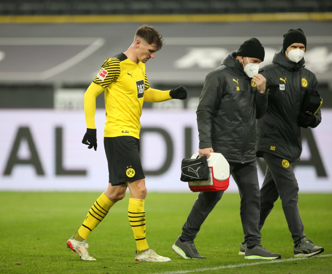 Nach seiner Gala-Vorstellung musste BVB-Star Thomas Meunier verletzungsbedingt raus.