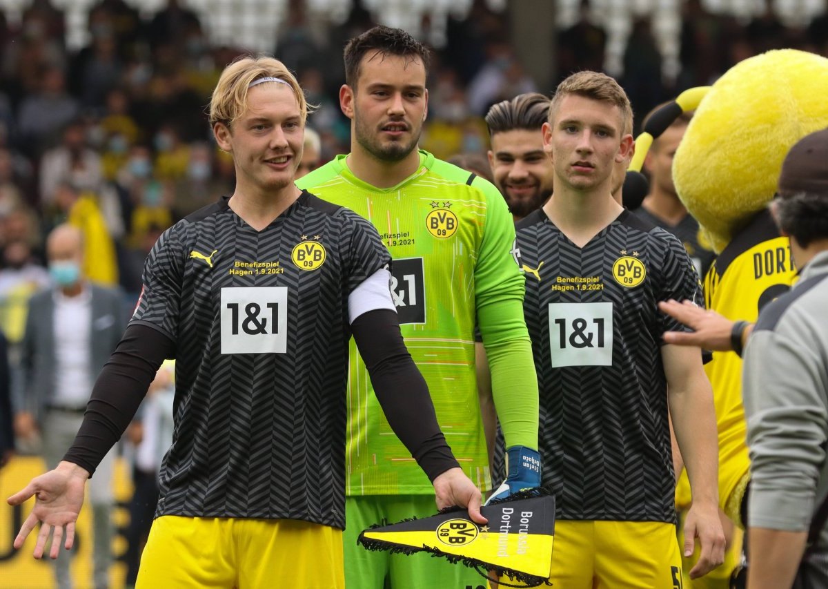Borussia-Dortmund-stefan-drljaca.jpg