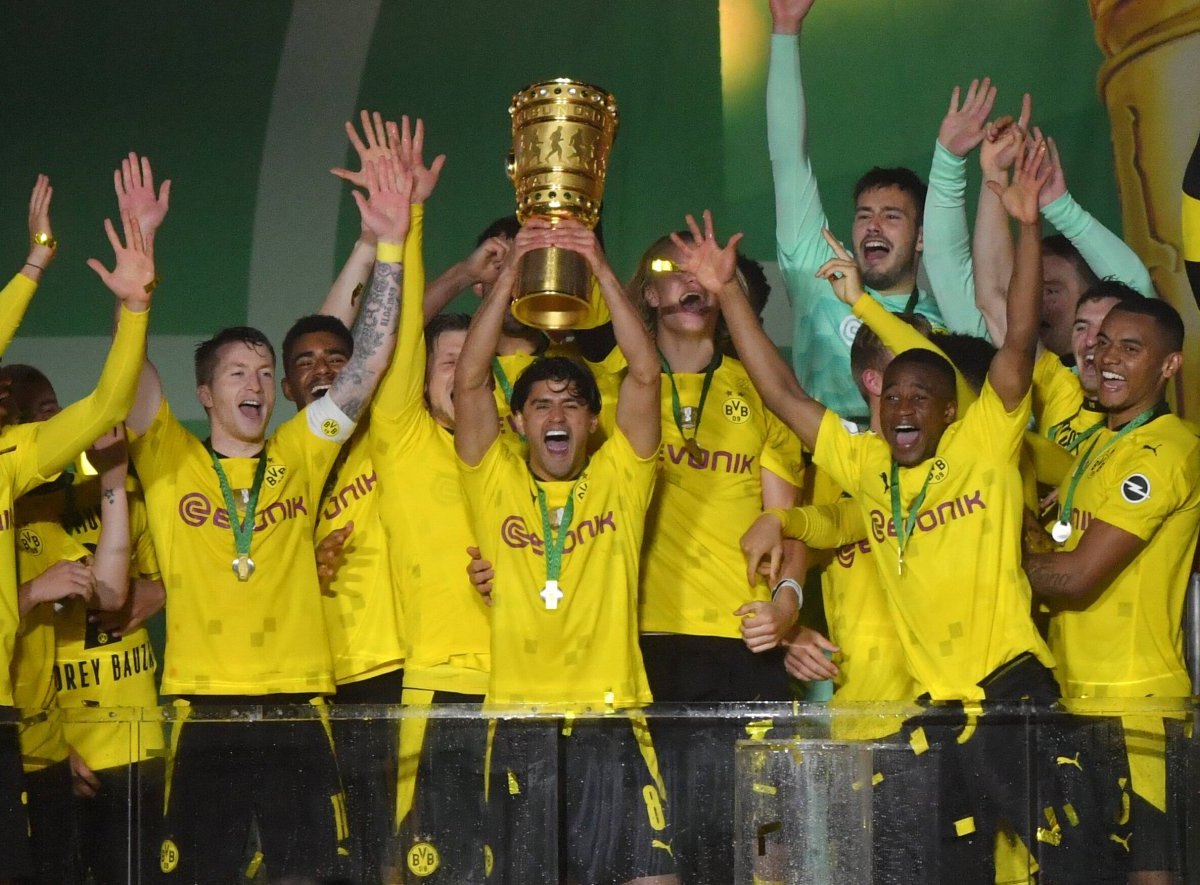 DFB Pokal Borussia Dortmund