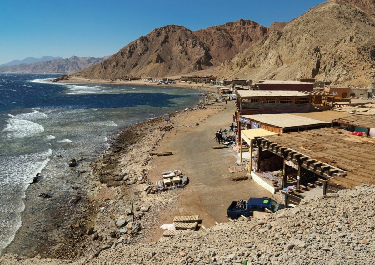 Dahab Blue Hole Tauchspot.jpg