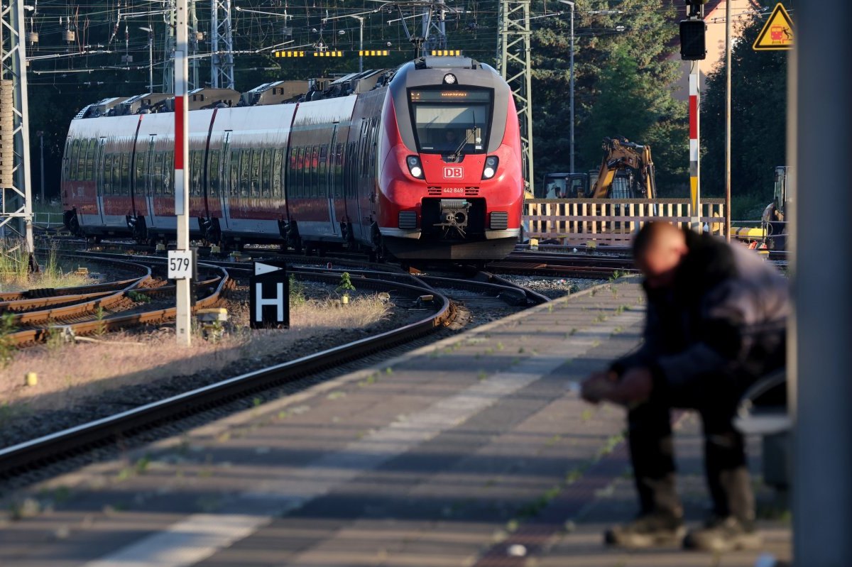 Deutsche Bahn.jpg