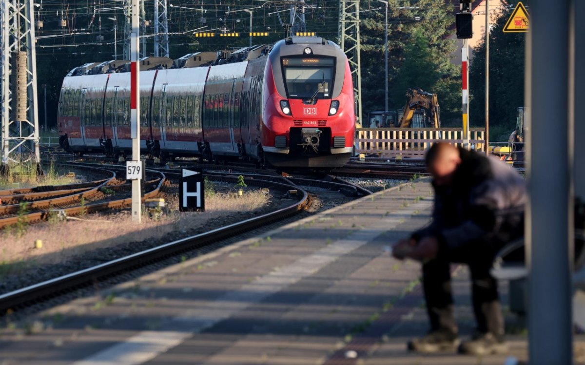 Deutsche Bahn.jpg