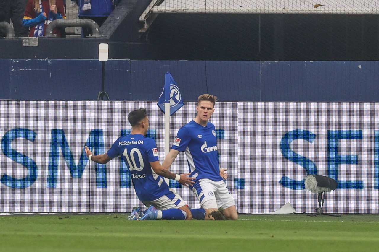 Marius Bülter (r.) konnte schon in den wenigen Monaten, die er beim FC Schalke 04 ist, überzeugen.