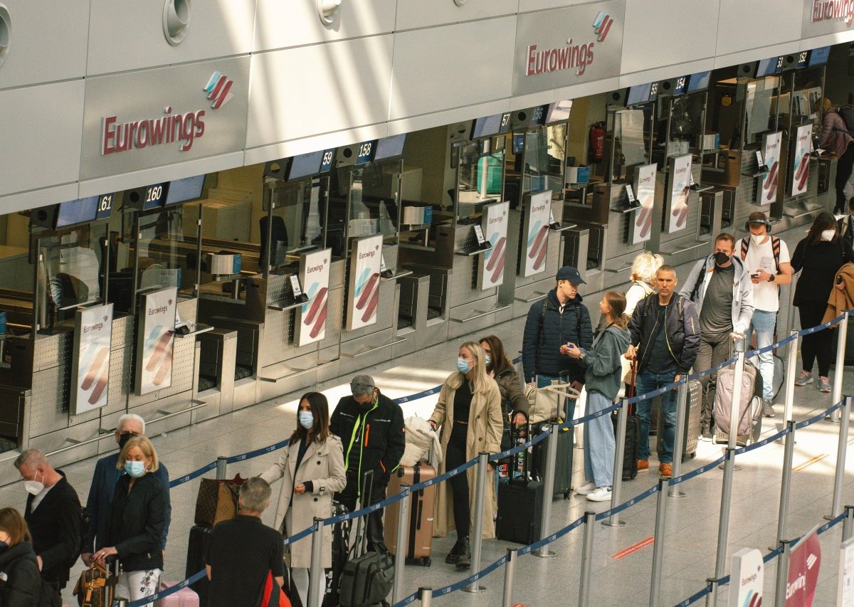 Flughafen Düsseldorf.jpg