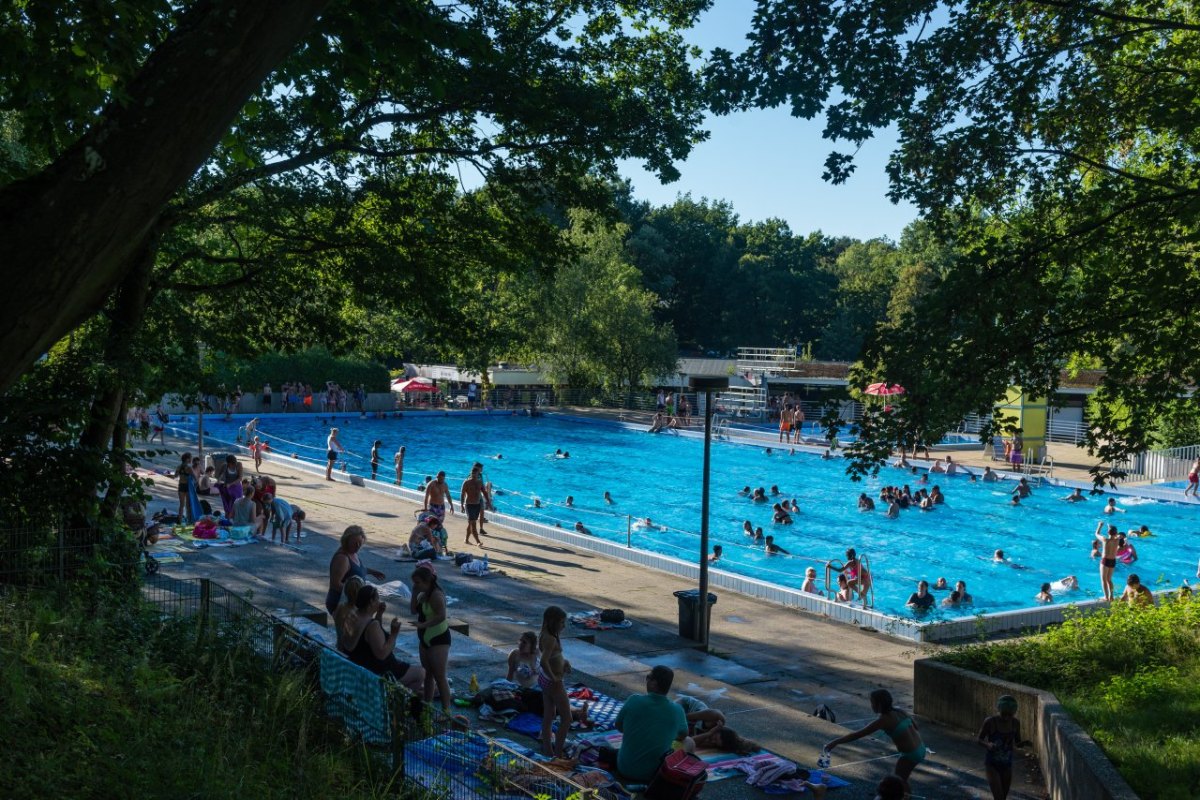 Freibad Essen Schwimmzentrum Oststadt.jpg