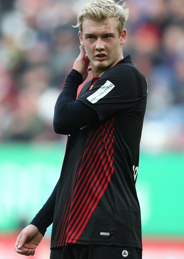 Julian BRandt FC BAYERN.jpg