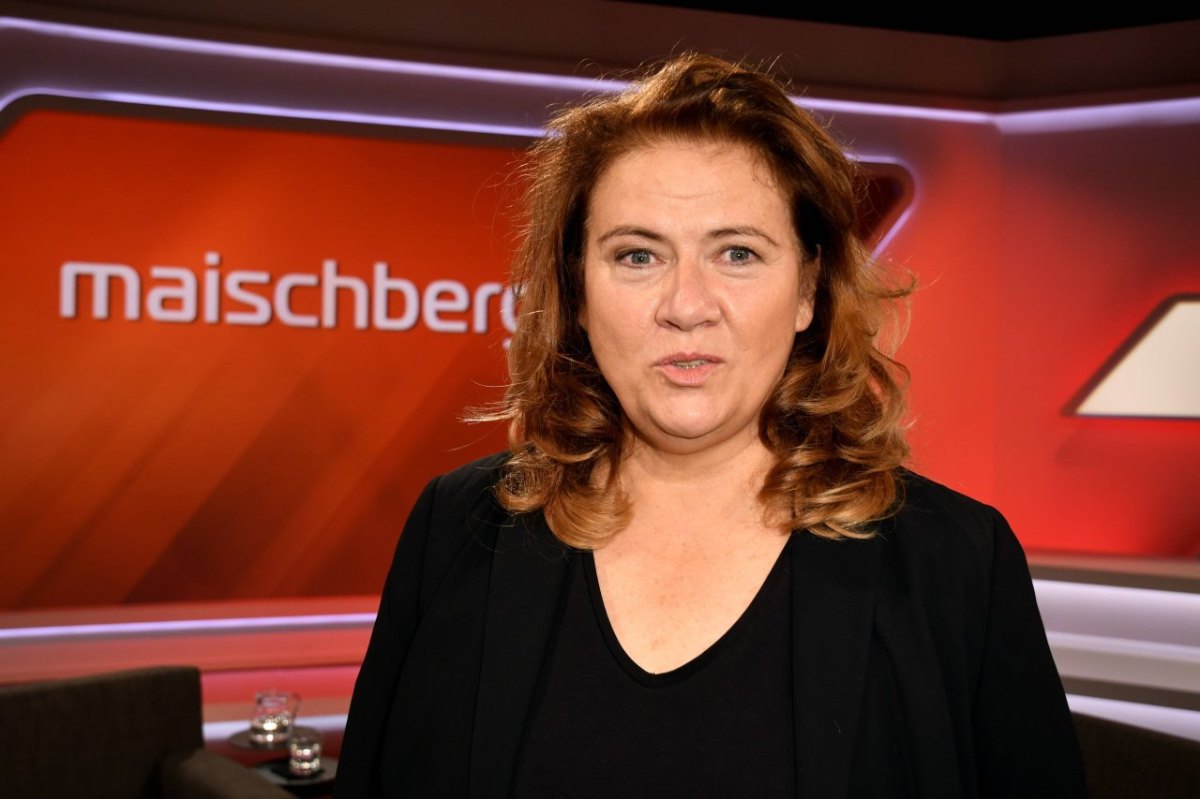 Jutta Ditfurth Wolfang Bosbach Maischberger.jpg