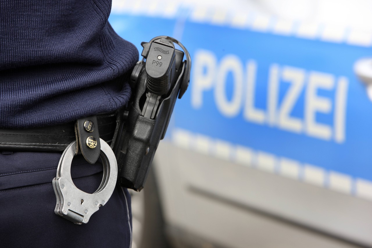 Die Polizei Köln nahm den Schützen fest. (Symbolbild)