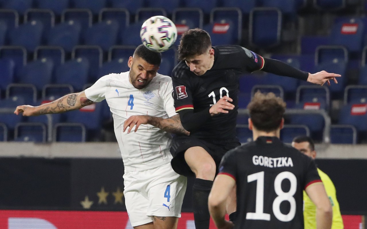 Victor Palsson ist isländischer Nationalspieler.