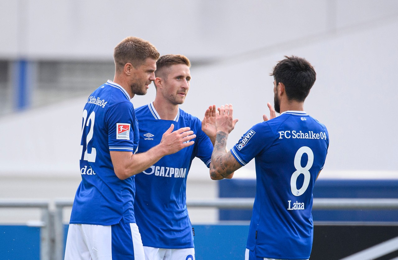 Simon Terodde spielt nun für den FC Schalke 04 und muss direkt gegen seinen Ex-Klub Hamburger SV ran. 
