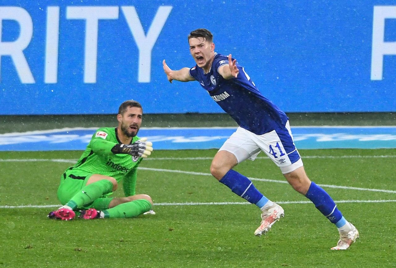 Schalke bindet Florian Flick.