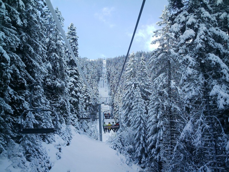 Wo Skifahren richtig günstig ist: Borowez in Bulgarien