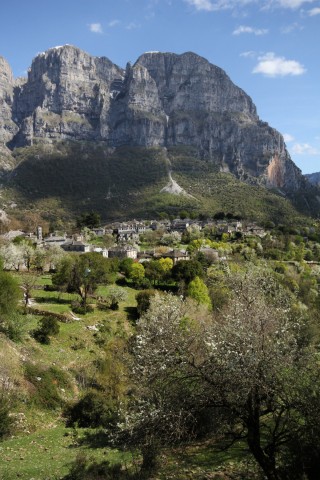 Griechenlands Norden - «Greek Canyon» und Klöster von Meteora