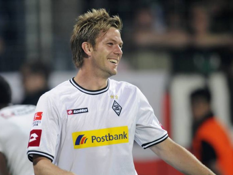 Thorben Marx hat sich seit seinem Wechsel von Arminina Bielefeld zur Borussia stets in die Stammelf gespielt. Der 30-jährige Ex-Herthaner grätschte und kämpfte...