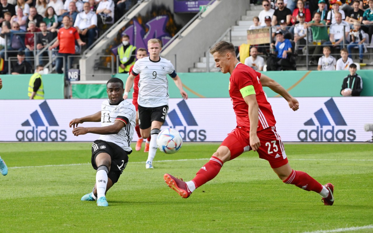 Borussia Dortmunds Juwel Youssoufa Moukoko traf beim Nationalelf-Comeback prompt.