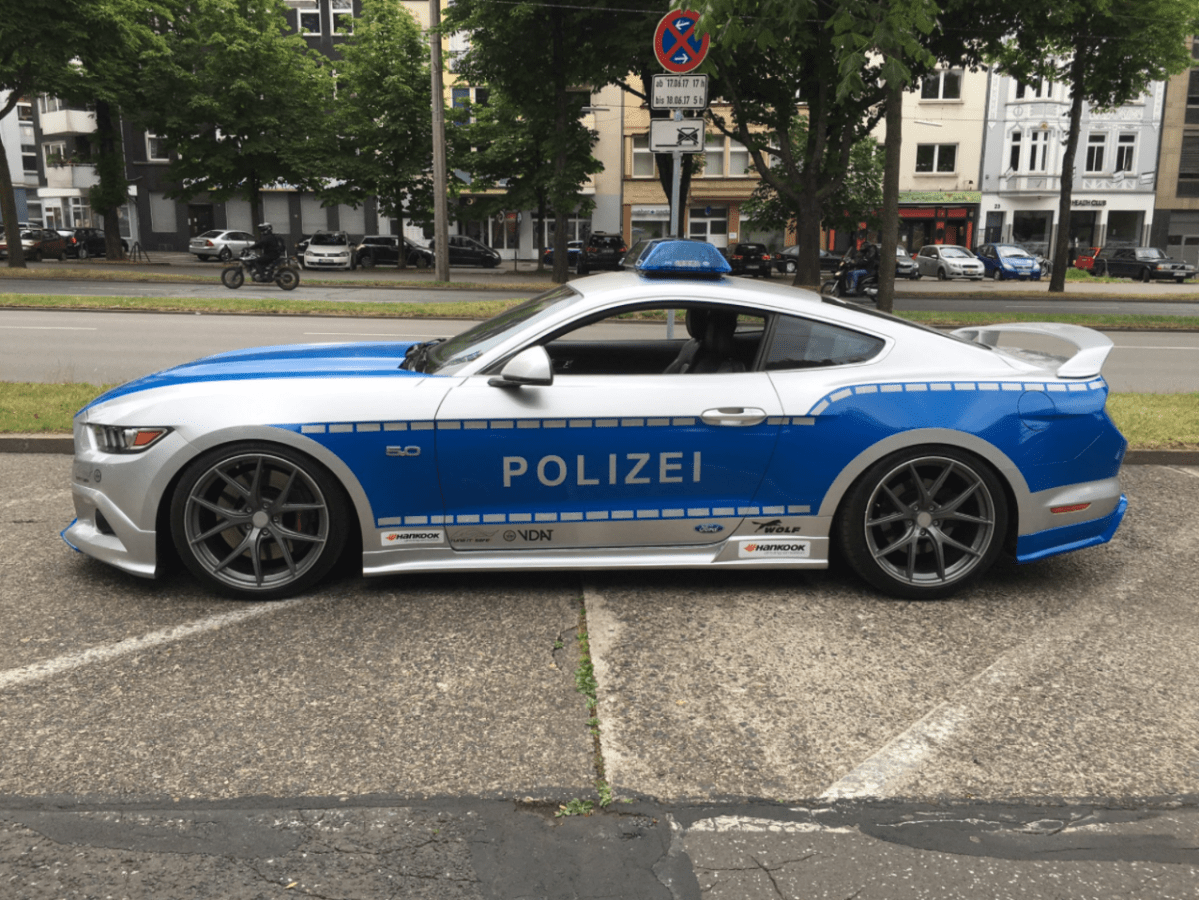 mustang-polizei-dortmund.png