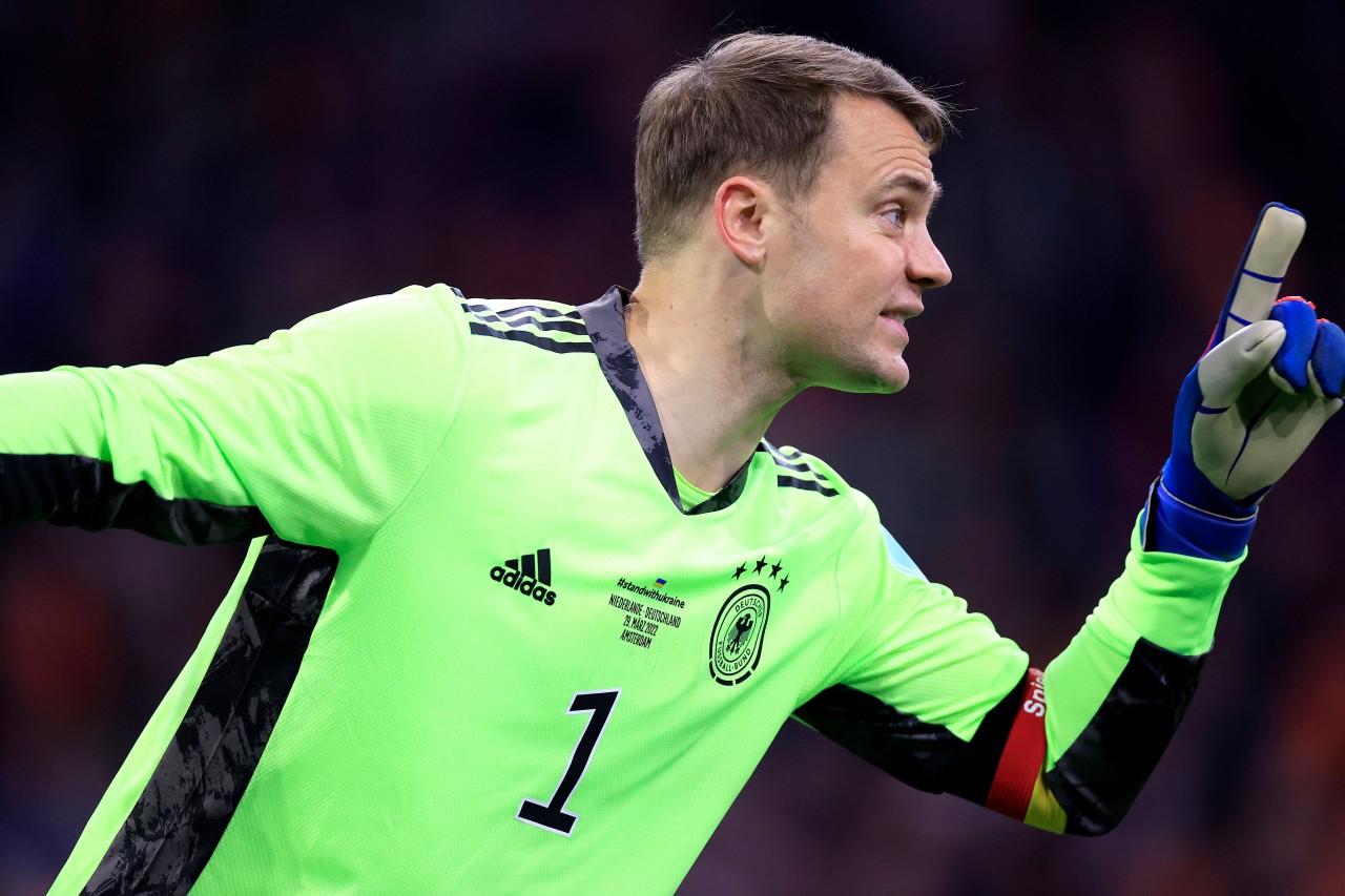 Nations League: Italien – Deutschland im Live-Ticker: Manuel Neuer steht wie immer im DFB-Tor.