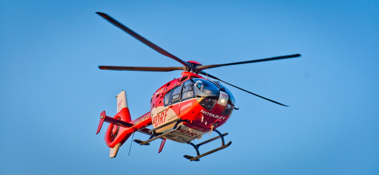 NRW: Das verunglückte Mädchen wurde mit einem Rettungshubschrauber in ein Krankenhaus gebracht. (Symbolbild)