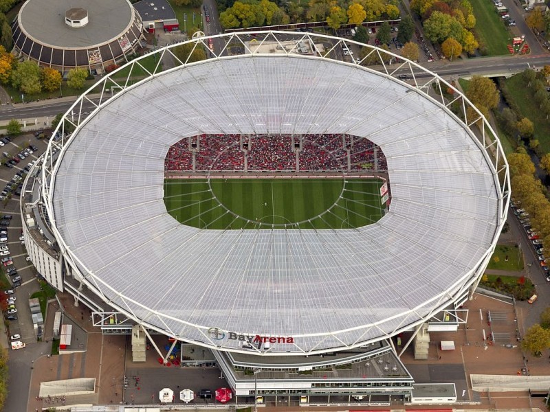 Luftbild, BayArena, Bay-Arena, Bayer Leverkusen gegen FSC Mainz 2:2, Fussballstadion, Bundesliga, Fansblocks,  Leverkusen, Rheinland, Nordrhein-Westfalen, Deutschland, Europa