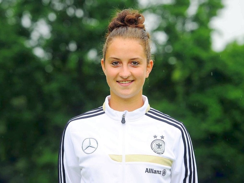 Sara Däbritz (18), SC Freiburg, ein Länderspiel.