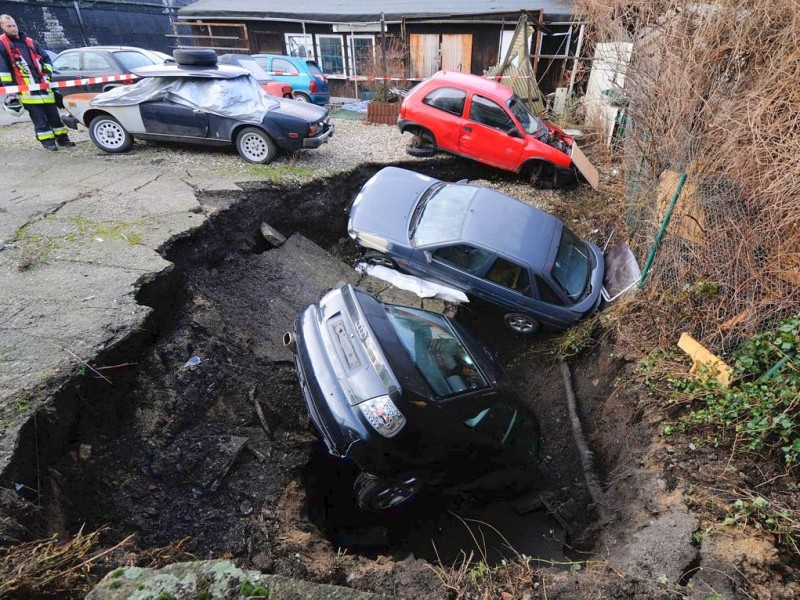 In einem großen Tagesbruch verschwanden im Januar 2011 mehrere Autos in Essen.