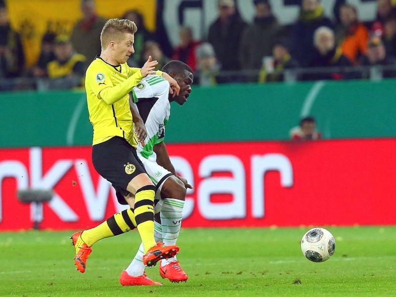 Der BVB schlägt den VfL Wolfsburg im DFB-Pokal-Halbfinale mit 2:0. Die Impressionen aus dem Signal Iduna Park.