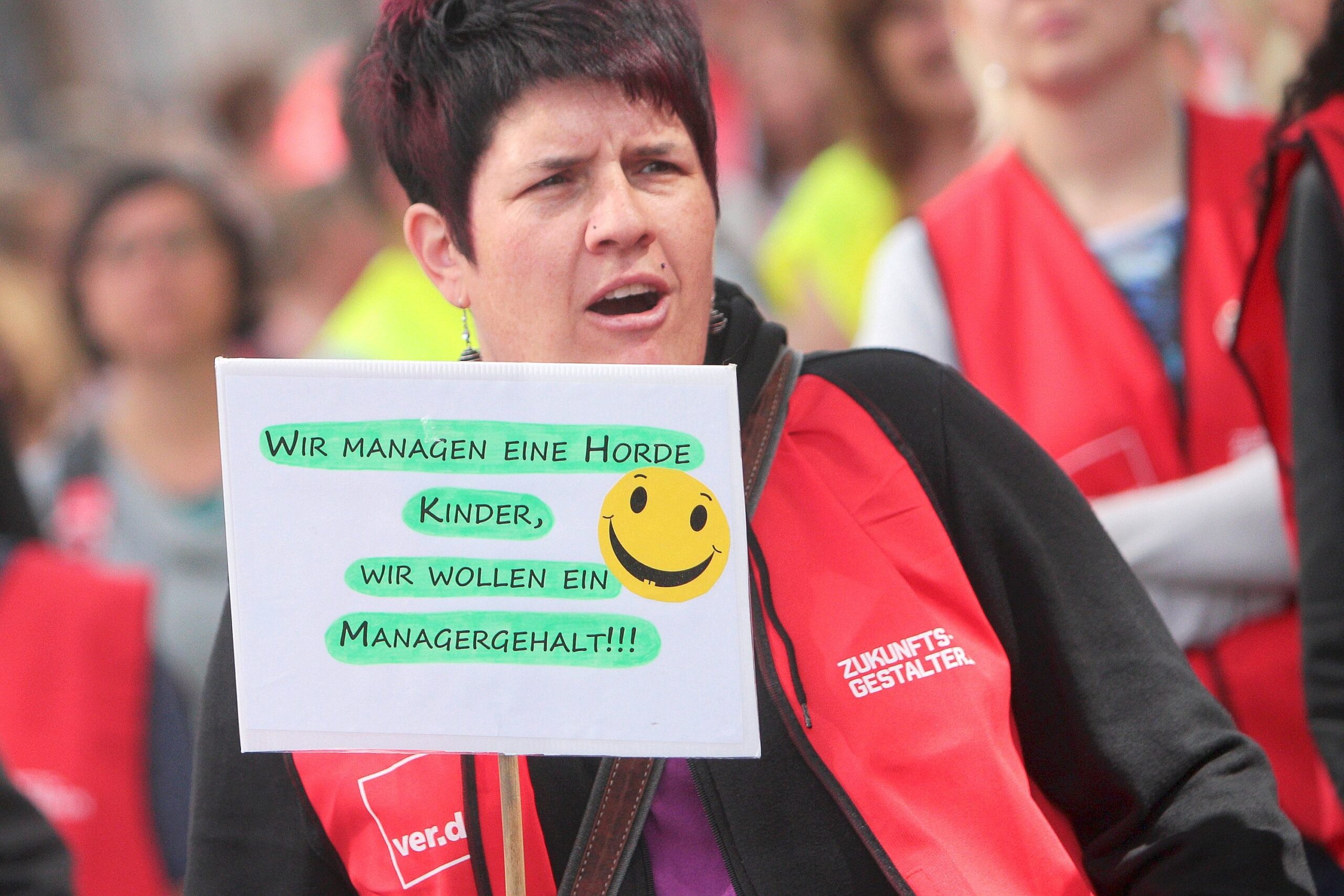 Demo zum Kitastreik in Wiesbaden (Hessen).