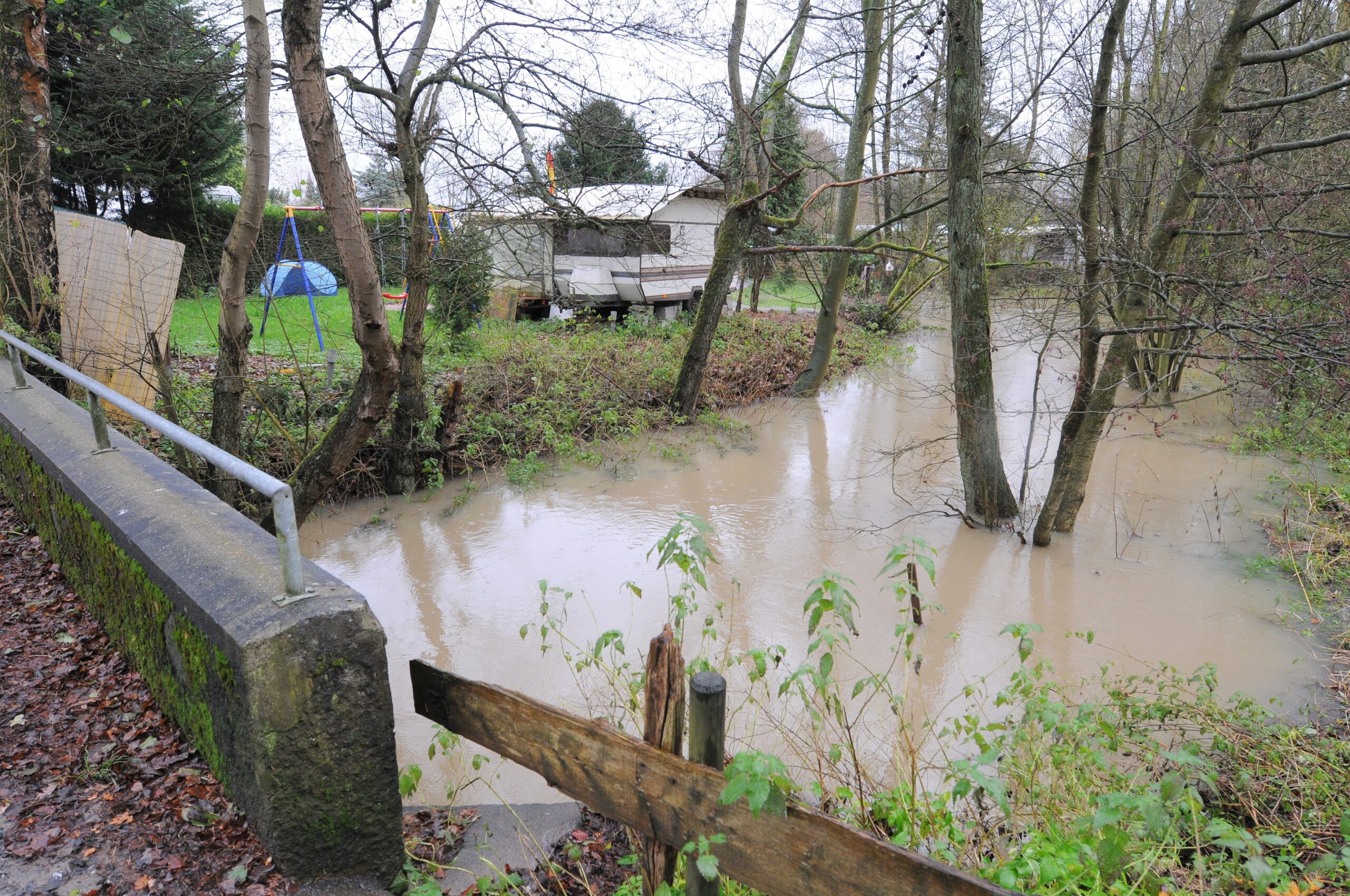 Hochwasser, Campingplatz Drüpplingsen an der Ruhr