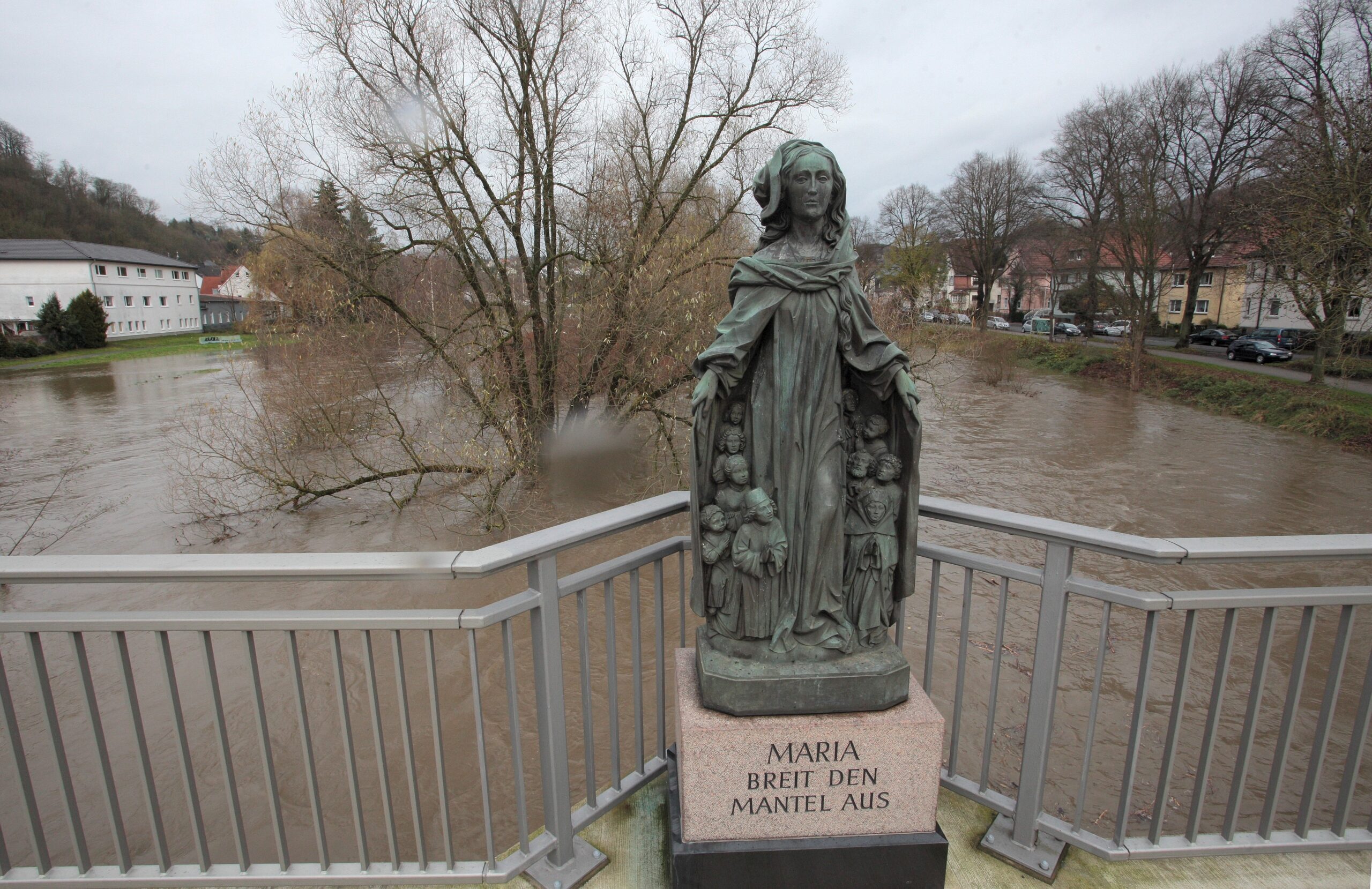 Hochwasser Ruhr Dezember 2015