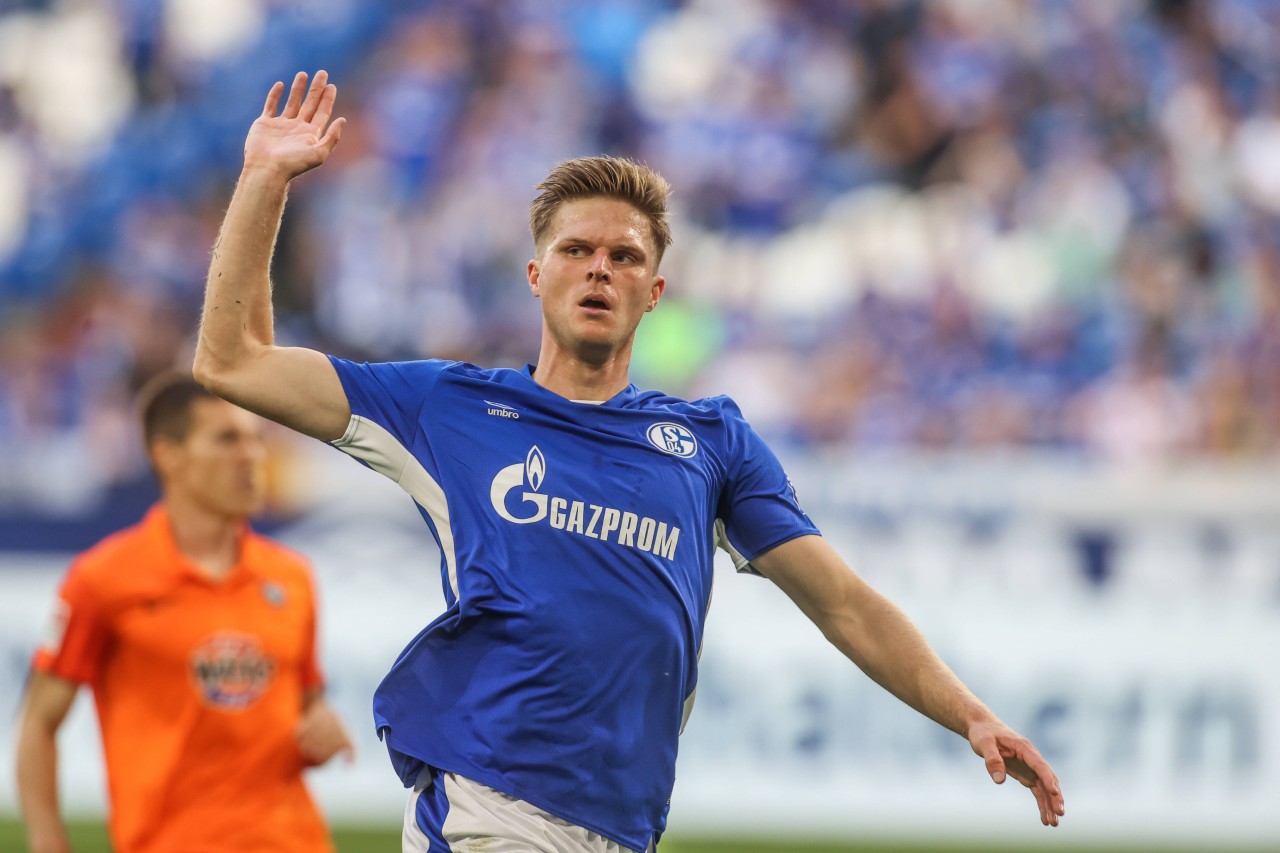 Marius Bülter will mit dem FC Schalke 04 am Samstagabend gegen Fortuna Düsseldorf zurück in die Erfolgsspur finden.