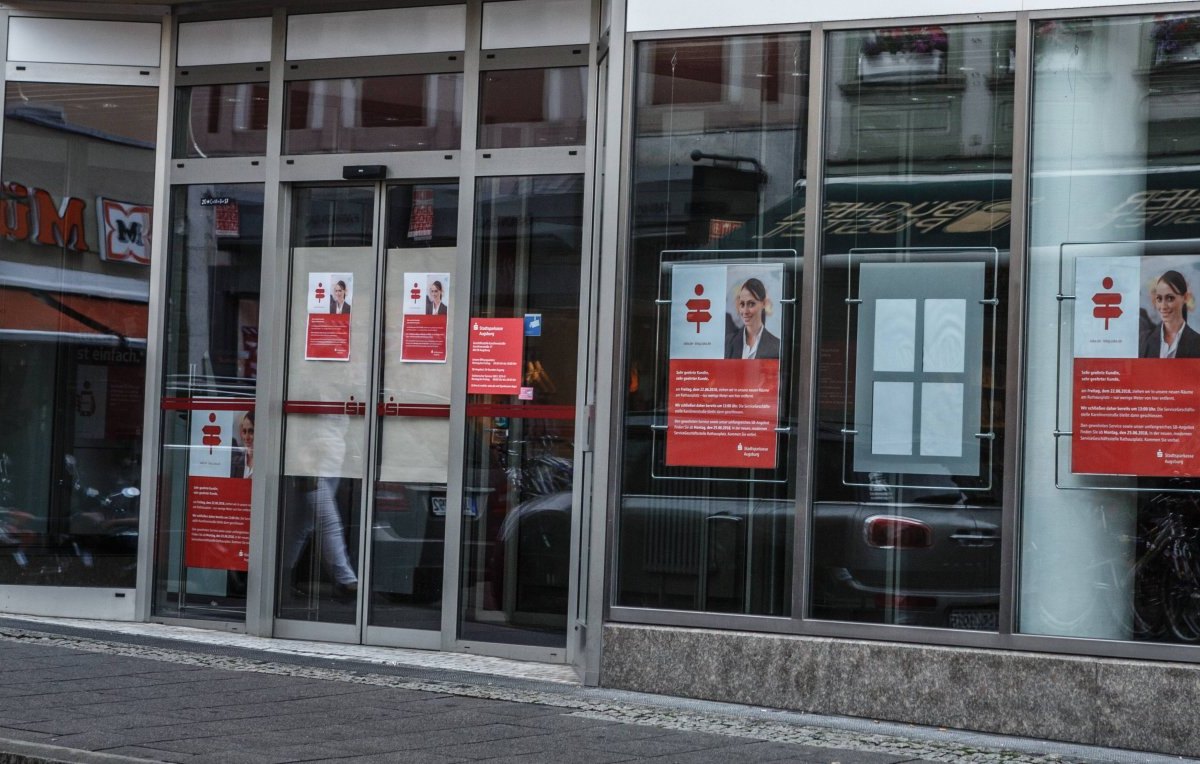 sparkasse-filiale-symbolfoto.jpg