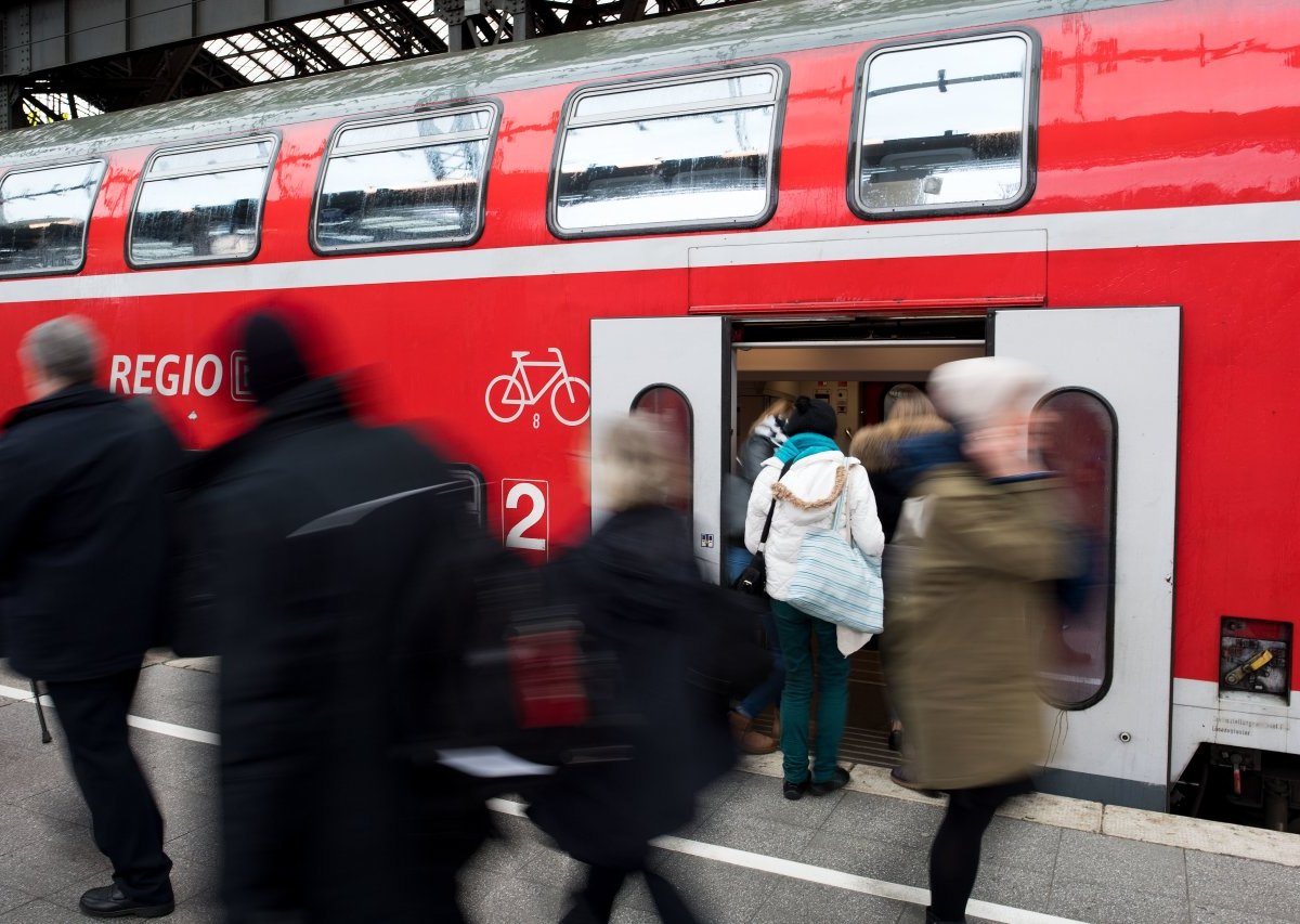 sturmtief-bahn.jpg