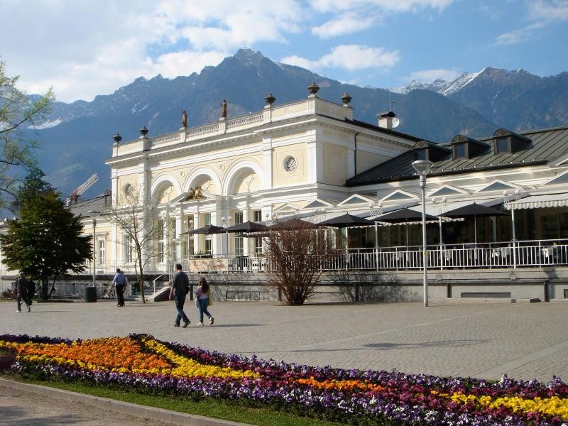 Im Kurhaus von Meran befindet sich der Genussmarkt Pur Südtirol.