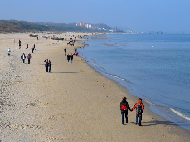 Weiter Strand - auf Usedom ist er kilometerlang und im Herbst längst nicht so überlaufen wie im Hochsommer.