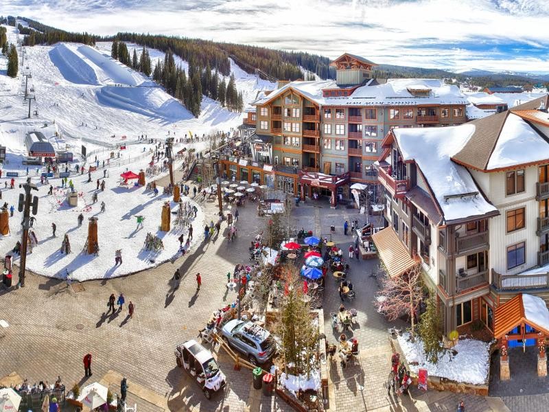 Auch Copper hat ein Village, ein kleines Skidorf rund um die Talstation der Bergbahn.