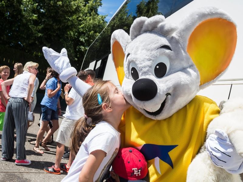 Auch Busfahrten in Freizeitparks - wie hier der Europapark - werden gut gebucht.