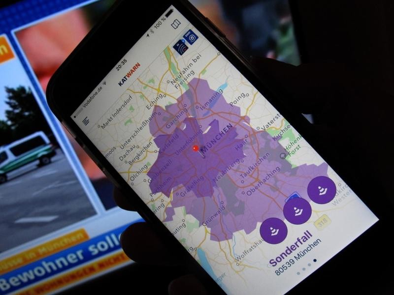 Auf dem Smartphone-Warnsystem Katwarn ist München lila markiert. Die Landeshauptstadt hatte den "Sonderfall" ausgerufen.
