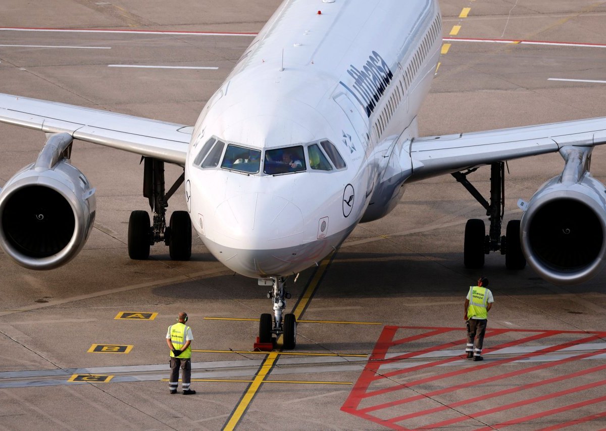 Flughafen Köln Bonn.jpg