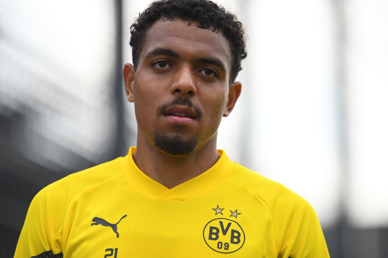 Donyell Malen fällt mit muskulären Problemen aus.