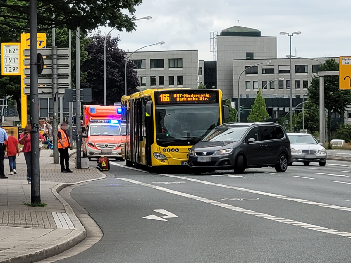 essen-innenstadt-limbecker-platz-berliner-unfall1.png