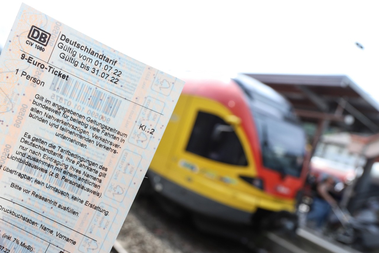 Neuer Wirbel um das 9-Euro-Ticket der Deutschen Bahn. (Symbolbild)